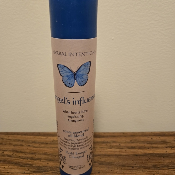 Herbal Intentions Angel's Influence Candle - Picture 1 of 1